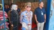 Gubernur Agustiar Turun Langsung Cek Gudang Bulog, Pastikan Stok Beras Aman dan Siapkan Strategi Kendalikan Inflasi Akibat Kenaikan BBM